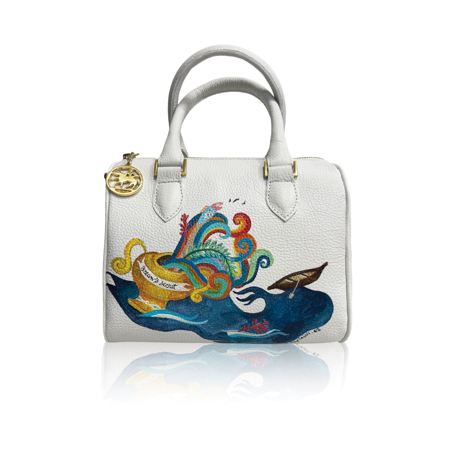 Ocean's secrets | White